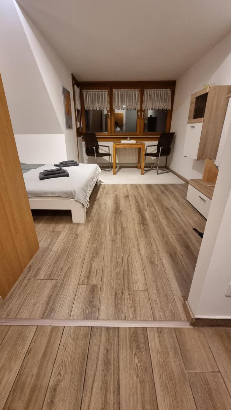 Ferienwohnung "Elsnerstrasse" Nuremberg Ngoại thất bức ảnh